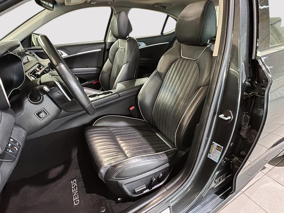 GENESIS G70 2.0T ELITE AWD CUIR TOIT SIEGES CHAUFFANTS CAMERA 2021-20