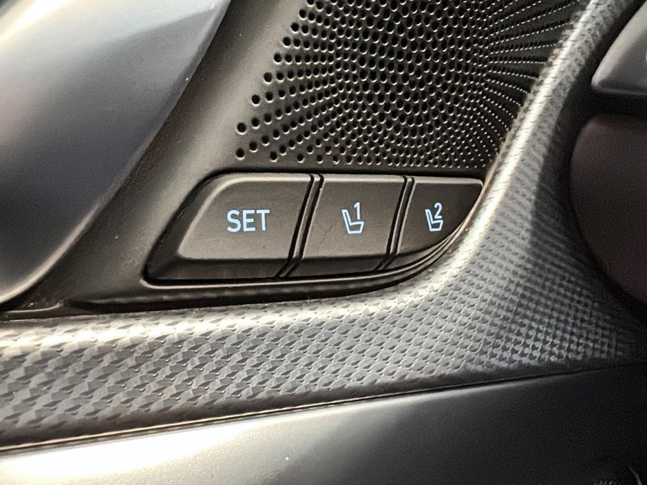 2022 GENESIS G70 2.0T ADVANCED AWD TOIT OUVRANT CUIR GPS-37
