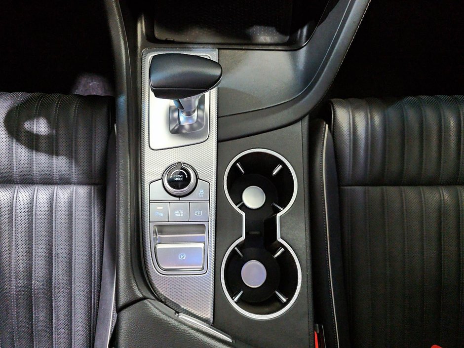 GENESIS G70 2.0T ADVANCED AWD 252HP CUIR TOIT NAV CAMERA 2023-20