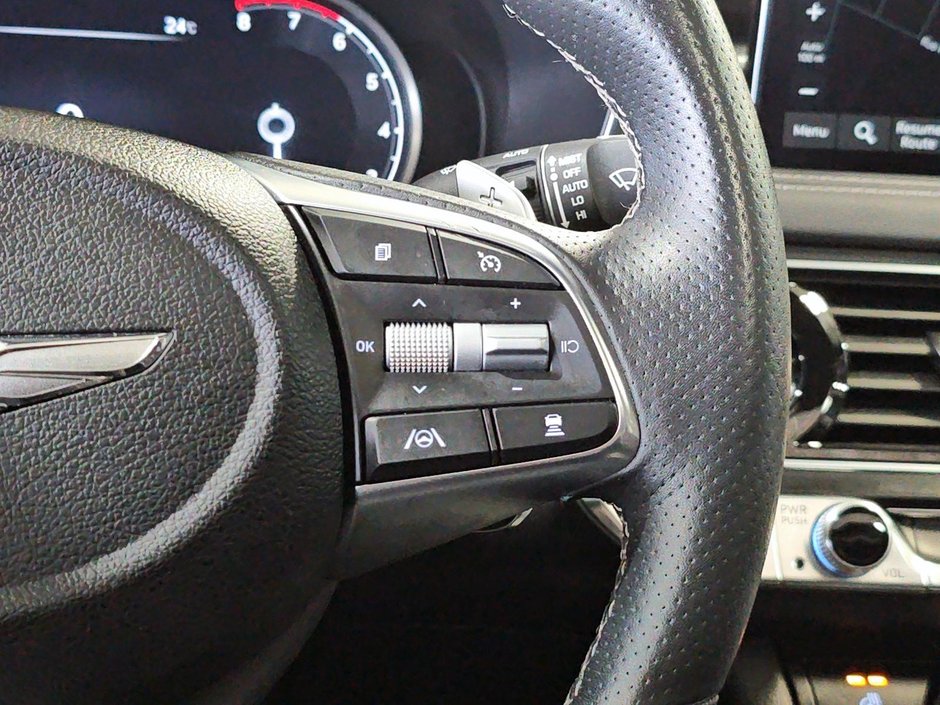 GENESIS G70 2.0T ADVANCED AWD 252HP CUIR TOIT NAV CAMERA 2023-29