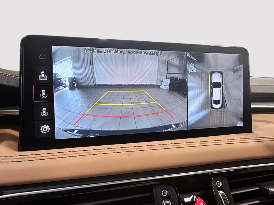 GENESIS G70 2.0T PRESTIGE AWD TOIT OUVRANT NAVIGATION CUIR 2023-33