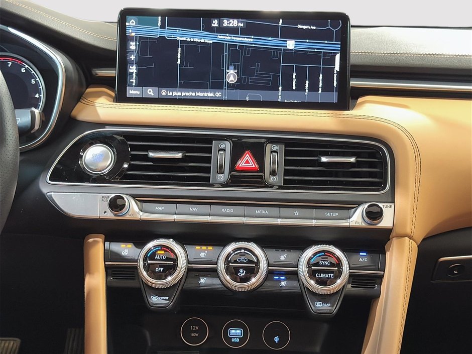 GENESIS G70 2.0T PRESTIGE AWD TOIT OUVRANT NAVIGATION CUIR 2023-26