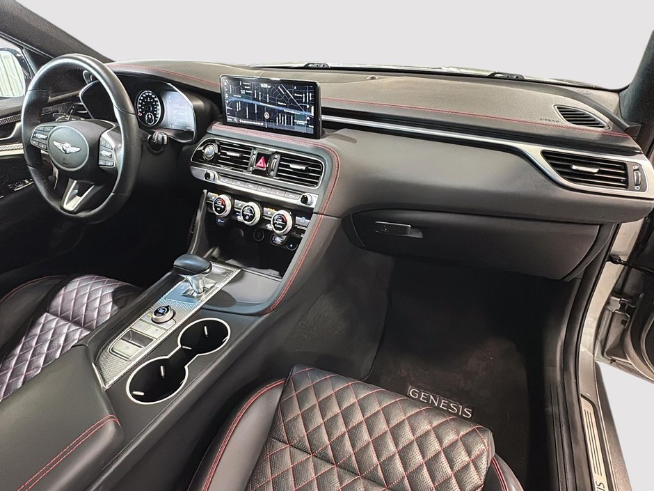GENESIS G70 3.3T SPORT CUIR CHAUFFANT CAMERA GPS 2023-18