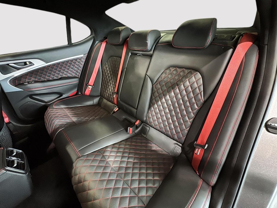 GENESIS G70 3.3T SPORT CUIR CHAUFFANT CAMERA GPS 2023-23