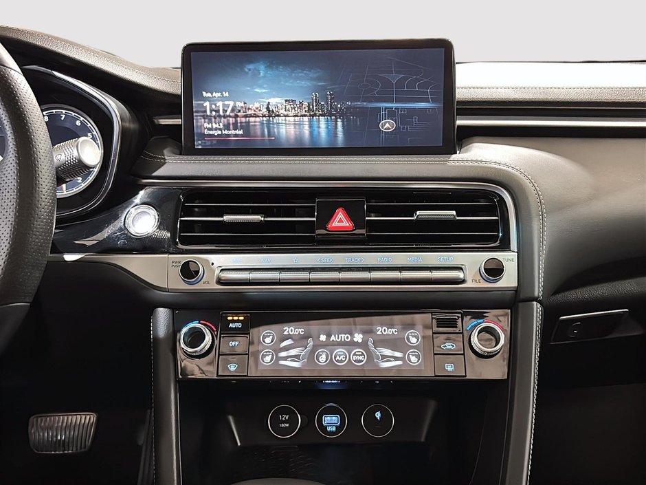 GENESIS G70 2.5T ADVANCED AWD CUIR TOIT PANO CAMERA NAV 2025-18