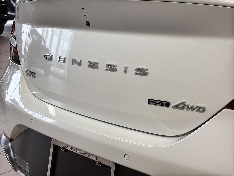 GENESIS G70 2.5T ADVANCED AWD CUIR TOIT PANO CAMERA NAV 2025-7
