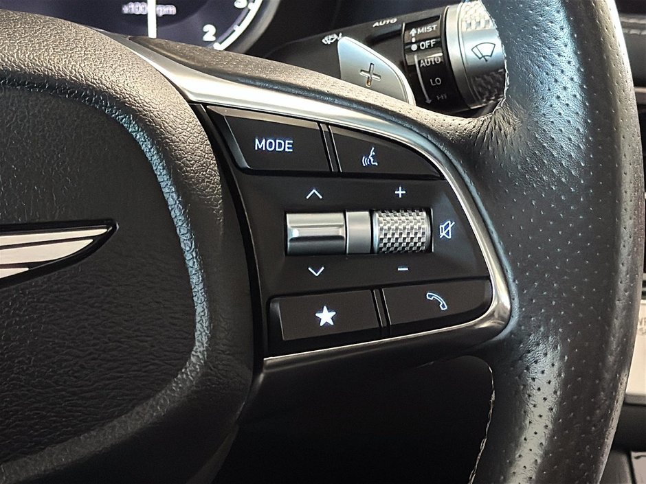 2025 GENESIS G70 2.5T ADVANCED AWD CUIR TOIT PANO CAMERA NAV-35