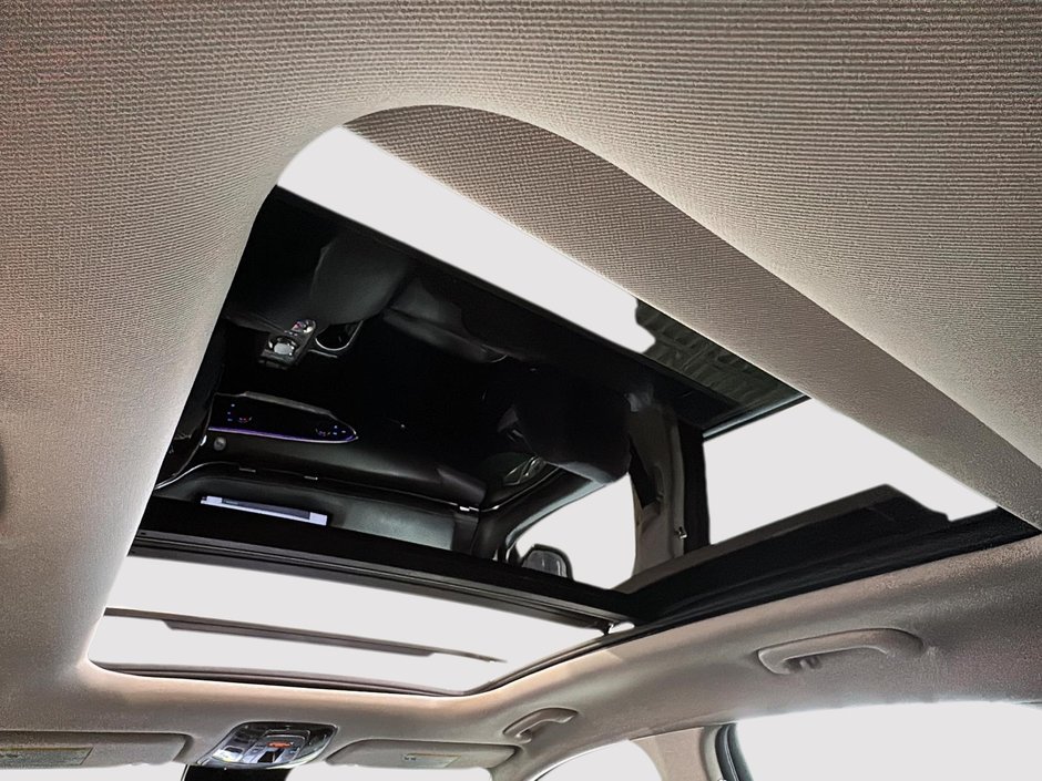 GENESIS GV70 2.5T ADVANCED PLUS TOIT CUIR CHAUFFANTS CAM360 GPS 2022-23