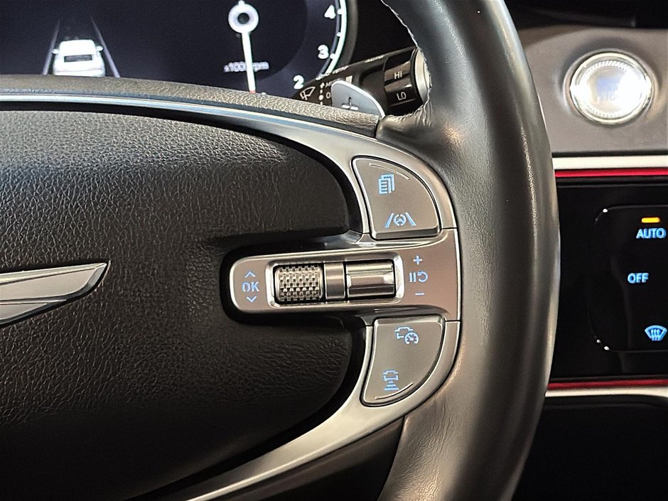 GENESIS GV70 2.5T ADVANCED AWD 300HP TOIT GPS CUIR MAGS 2022-34