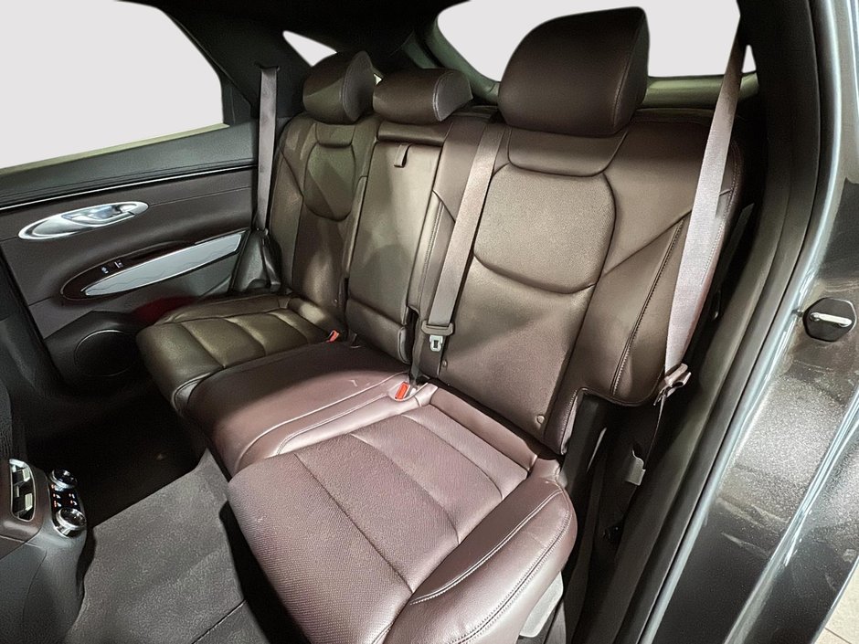 GENESIS GV70 2.5T ADVANCED AWD 300HP TOIT NAV CUIR MAGS 2023-23