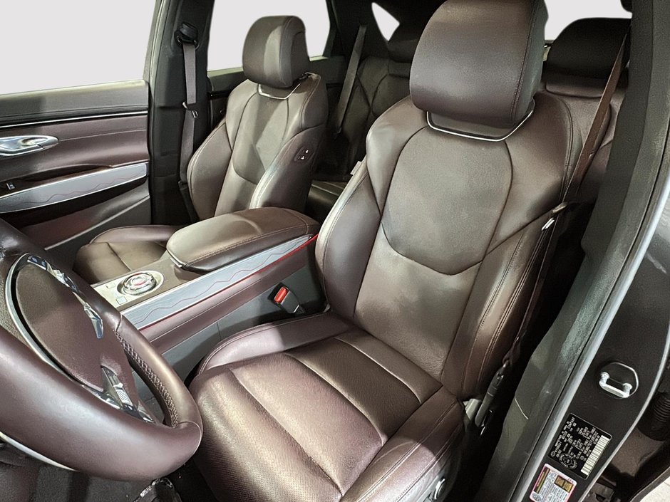 GENESIS GV70 2.5T ADVANCED AWD 300HP TOIT NAV CUIR MAGS 2023-20