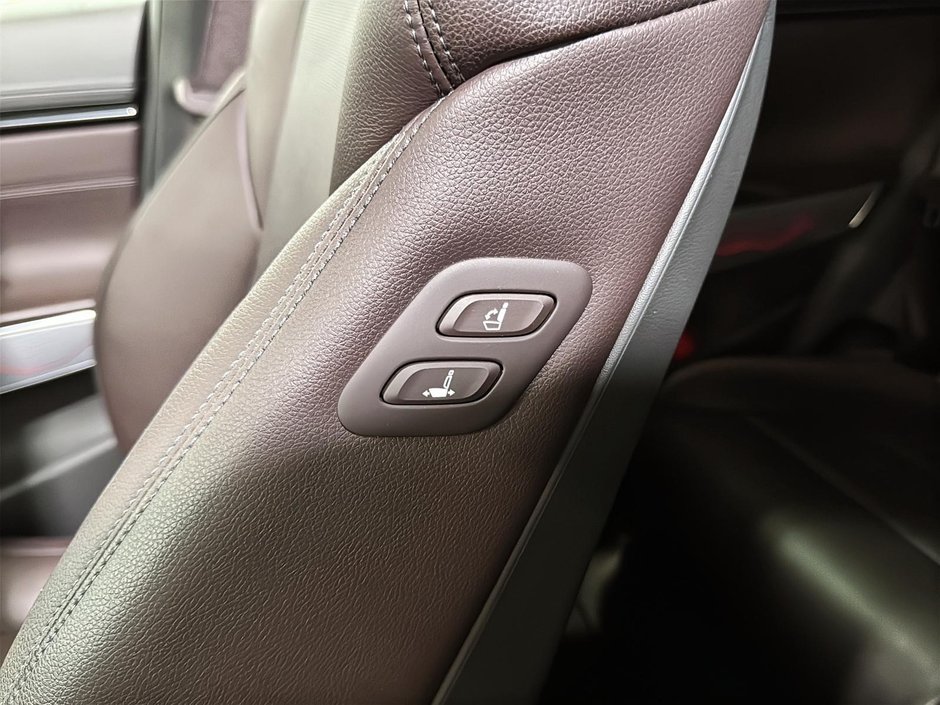 GENESIS GV70 2.5T ADVANCED AWD 300HP TOIT NAV CUIR MAGS 2023-42