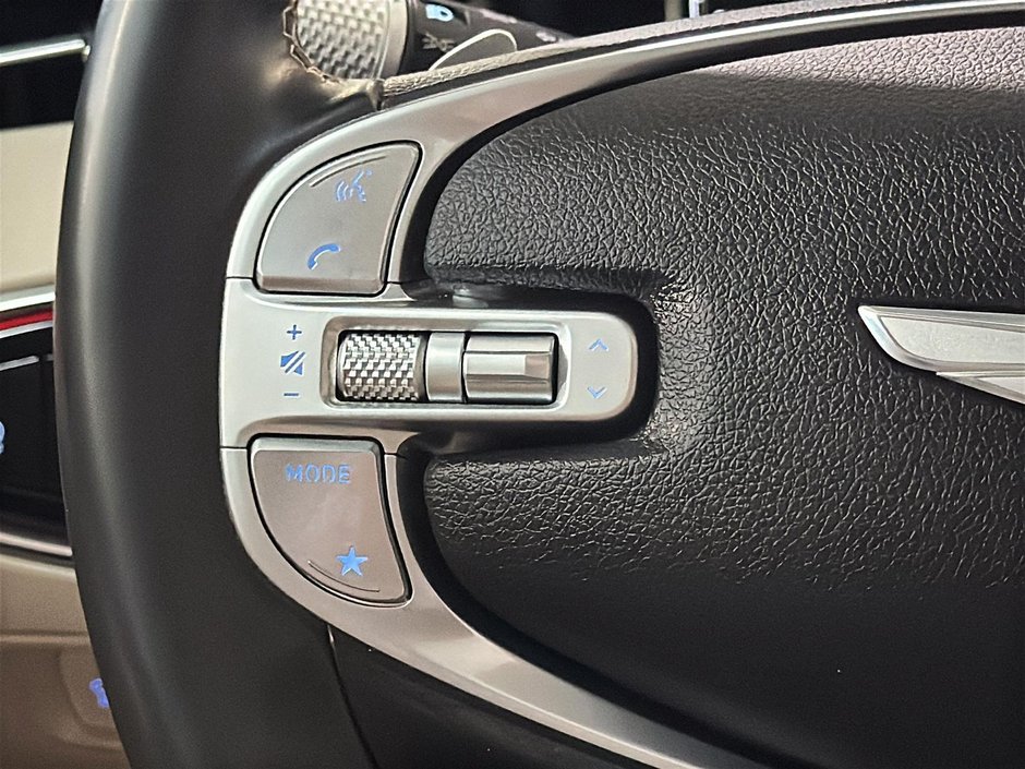 GENESIS GV70 2.5T ADVANCED AWD 300HP TOIT NAV CUIR MAGS 2023-28