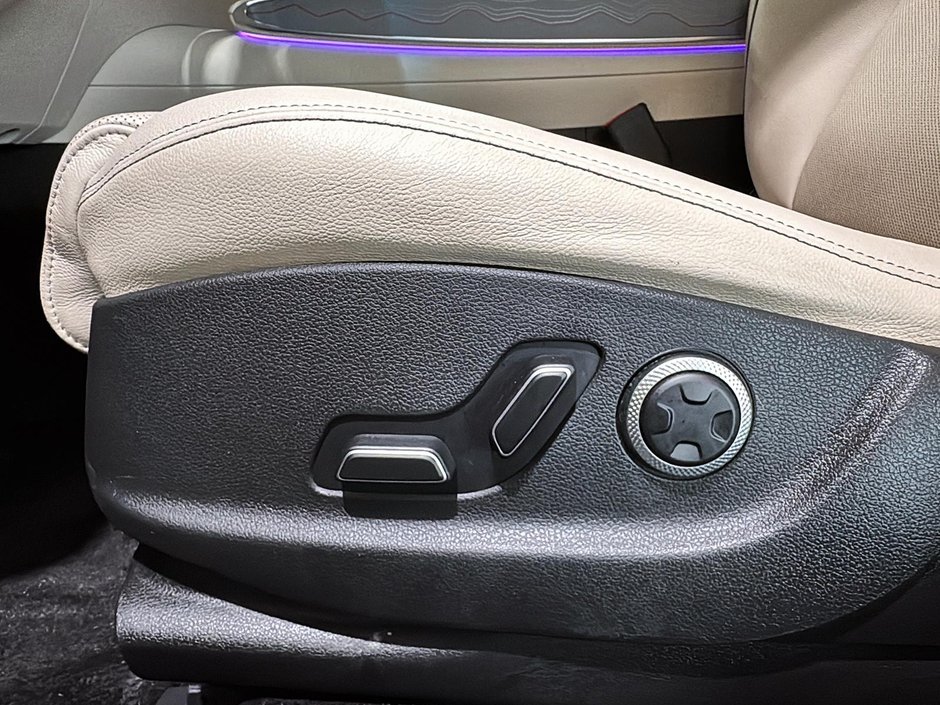 GENESIS GV70 2.5T ADVANCED CUIR TOIT GPS 2024-22