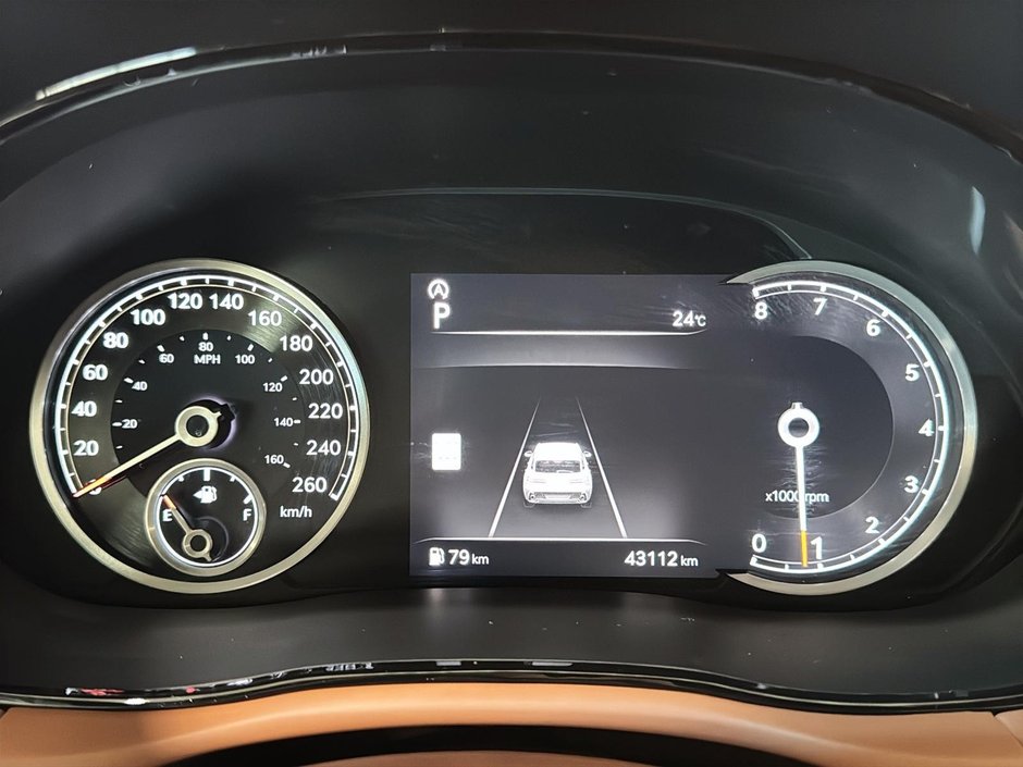 GENESIS GV70 2.5T ADVANCED PLUS TOIT CUIR CHAUFFANTS CAM360 GPS 2024-36