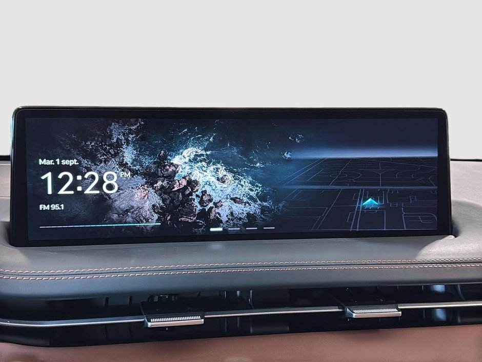 GENESIS GV70 2.5T ADVANCED PLUS TOIT CUIR CHAUFFANTS CAM360 GPS 2024-28