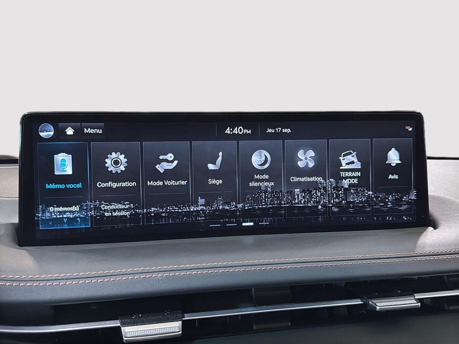 GENESIS GV70 2.5T ADVANCED PLUS TOIT CUIR CHAUFFANTS CAM360 GPS 2024-30