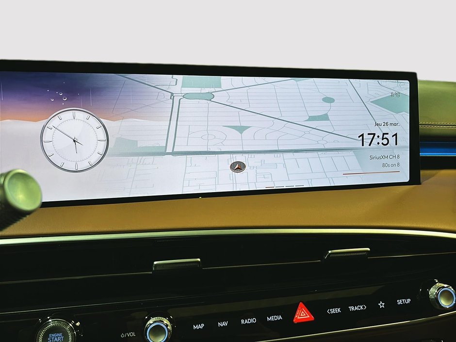 GENESIS GV70 PRESTIGE PEINTURE MAT AWD TOIT CAM 360 PARK ASSIST 2026-21