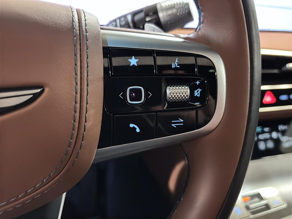 GENESIS GV70 PRESTIGE PEINTURE MAT AWD TOIT CAM 360 PARK ASSIST 2026-25