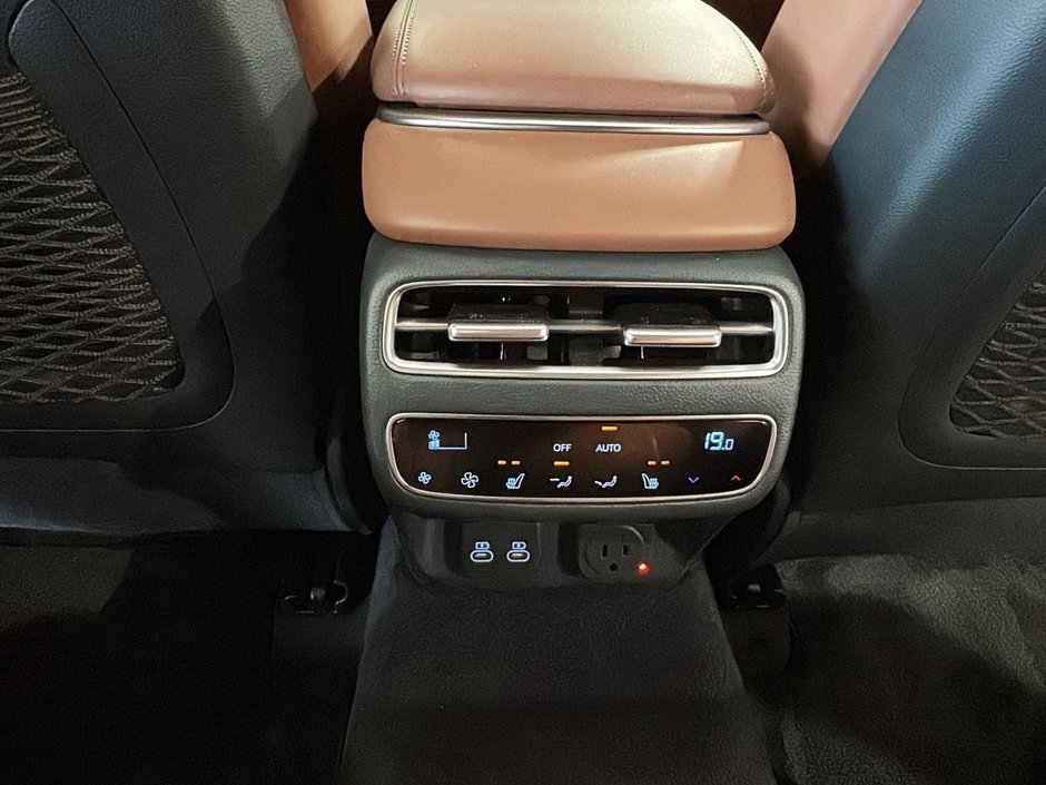 GENESIS GV70 2.5T PRESTIGE AWD CAM 360 SIEGE MASSAGE TOIT PANO 2026-38