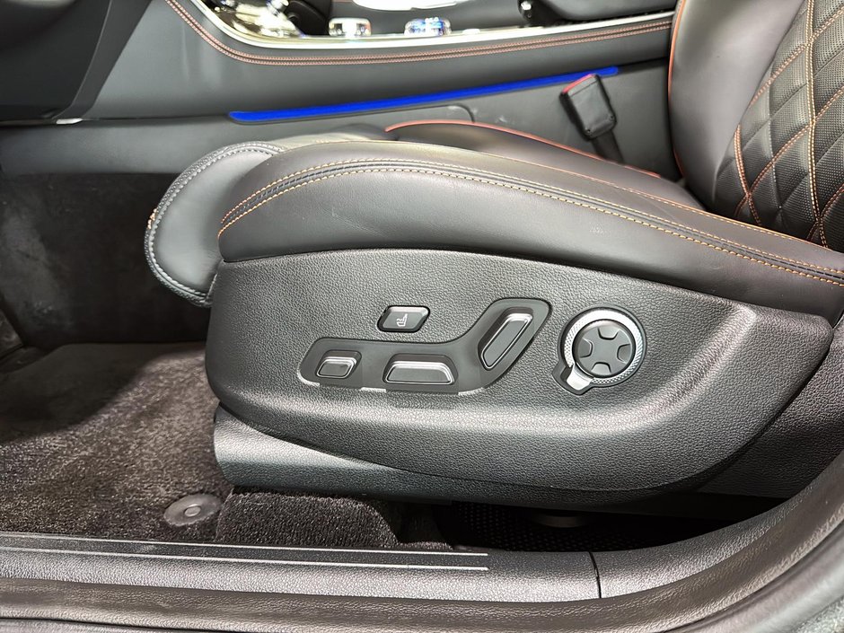 GENESIS GV70 3.5T SPORT PLUS AWD 375HP HUD TOIT OUVRANT CUIR 2026-22