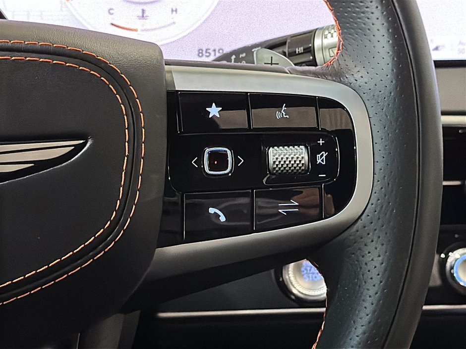 GENESIS GV70 3.5T SPORT PLUS AWD 375HP HUD TOIT OUVRANT CUIR 2026-35