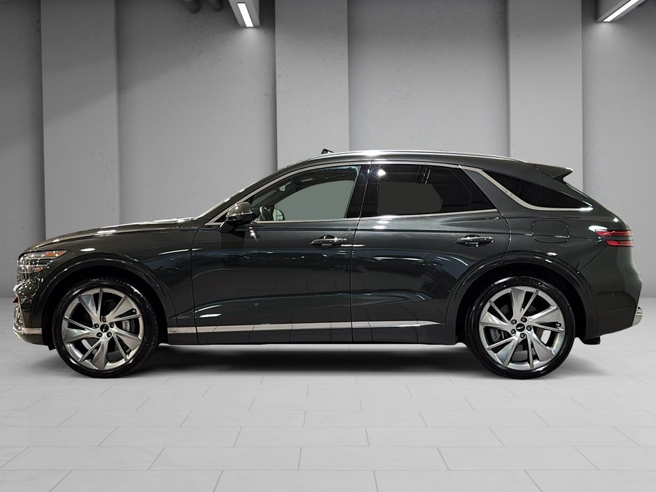 GENESIS GV70 PRESTIGE AWD TOIT PANO CUIR GPS HITCH 2026-8