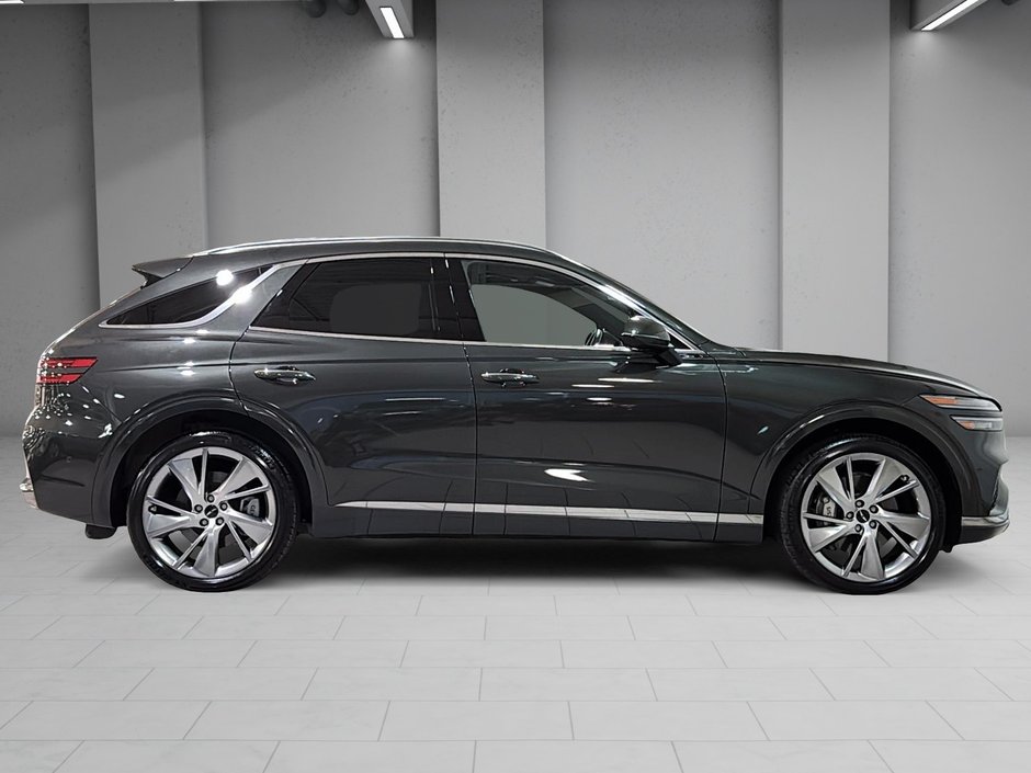 GENESIS GV70 PRESTIGE AWD TOIT PANO CUIR GPS HITCH 2026-16