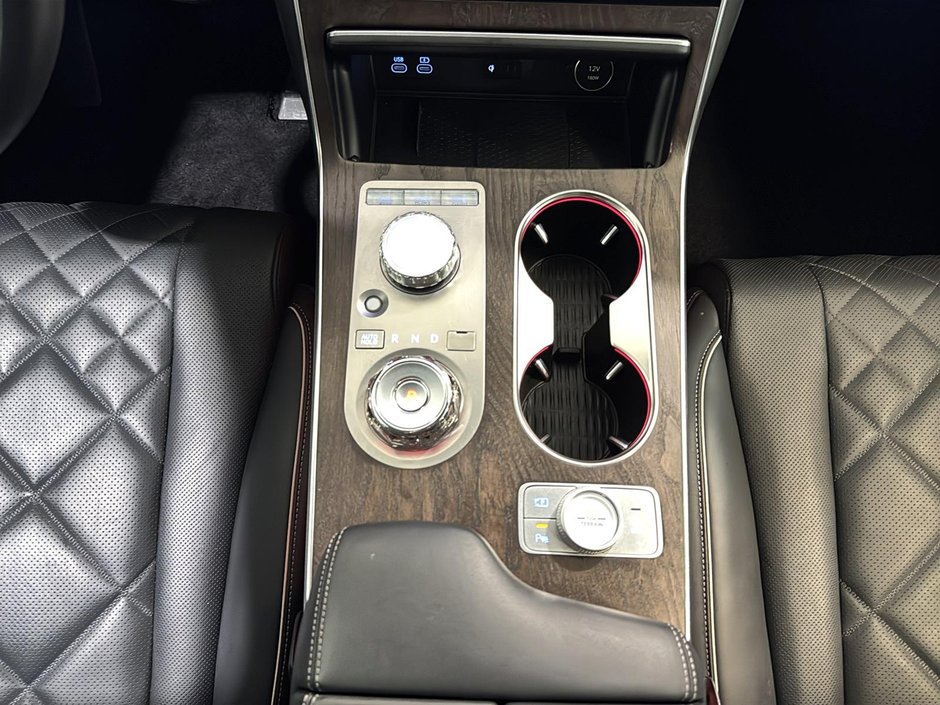 GENESIS GV80 PRESTIGE 3.5T AWD 375HP TOIT CAM 360 GRISE MATTE 2025-28