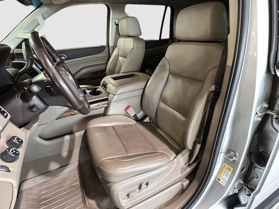 GMC Yukon SLT V8 AWD 7 PLACES CUIR SON BOSE 2019-19