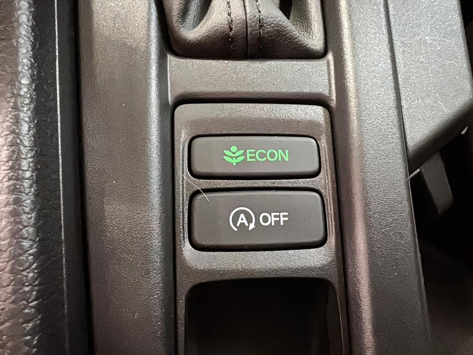 Honda Accord Sedan SE CARPLAY SIEGES CHAUFFANTS CAM 2025-37