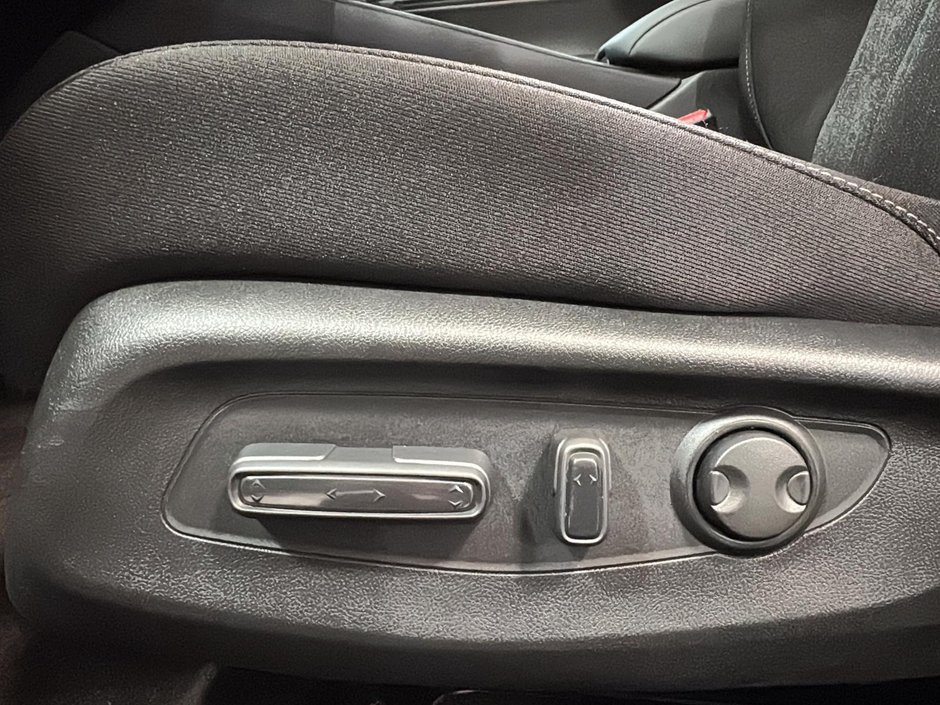 Honda Accord Sedan SE CARPLAY SIEGES CHAUFFANTS CAM 2025-21