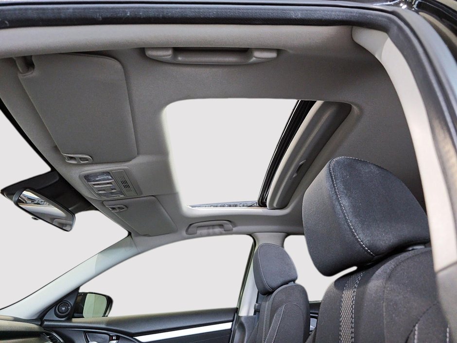 Honda Civic Sedan  2020-15