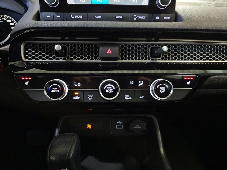 Honda Civic Sedan A/C SIEGES CHAUFFANTS CAMERA DE RECUL CARPLAY 2024-24