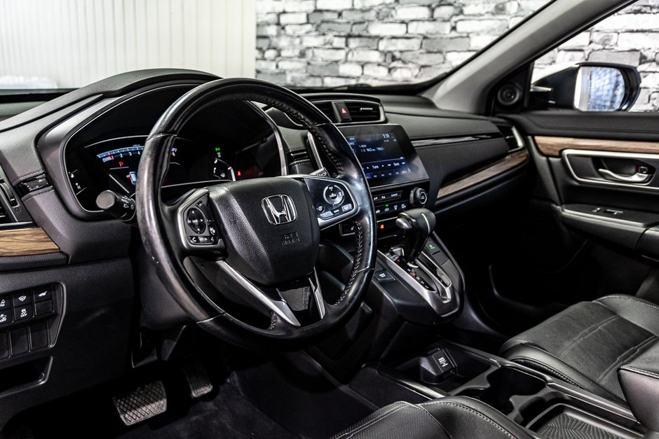 Honda CR-V TOURING AWD TOIT PANORAMIQUE CUIR NAVI DEMARREUR 2017-19
