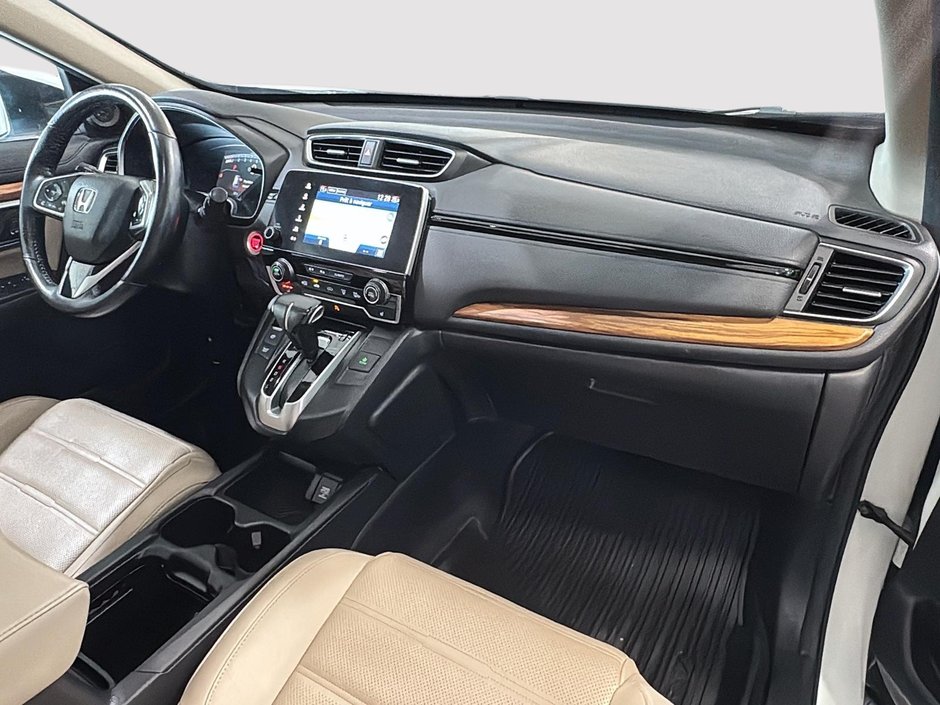 Honda CR-V TOURING AWD TOIT PANORAMIQUE CUIR NAVI DEMARREUR 2017-18