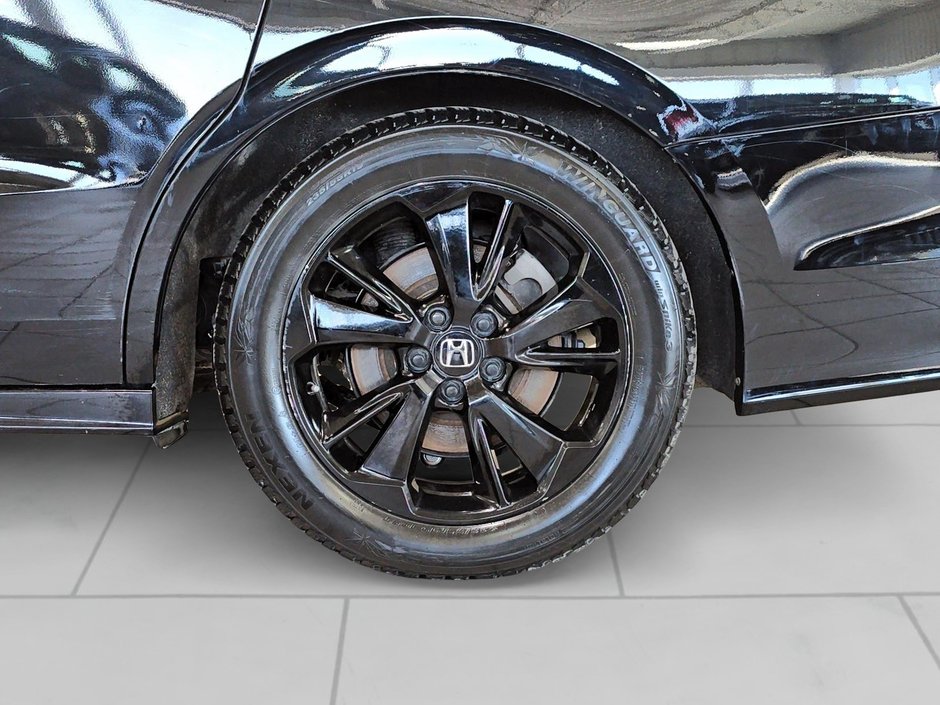 Honda Odyssey Black Edition Toit Ouvrant 7 Passagers 2023-3