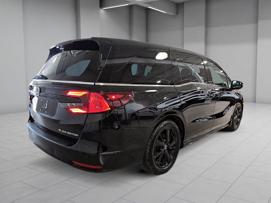 Honda Odyssey Black Edition Toit Ouvrant 7 Passagers 2023-8