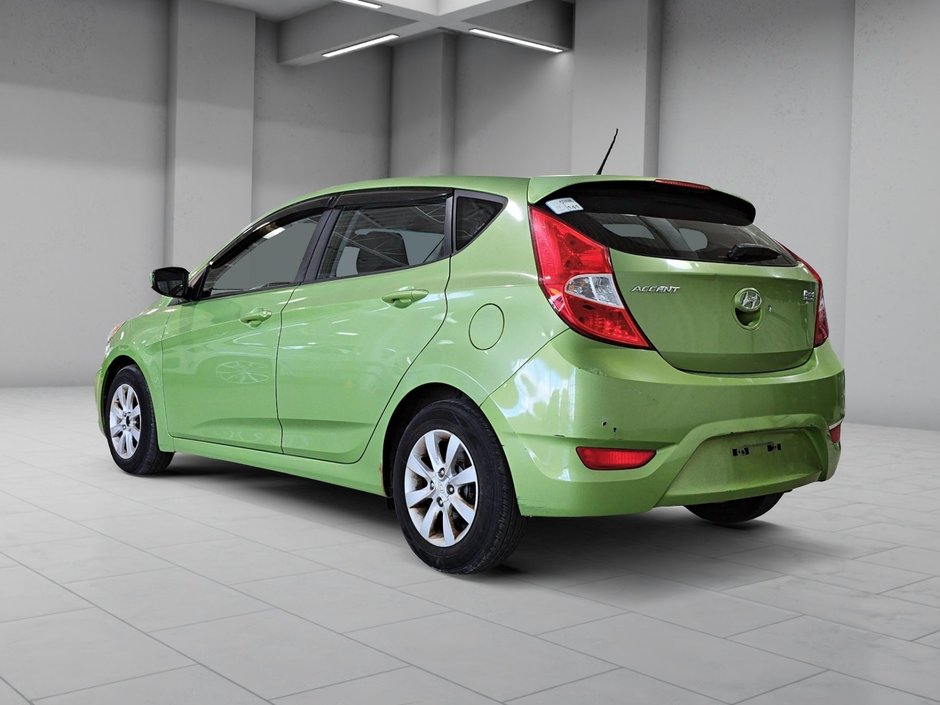 Hyundai Accent GL AIR CLIMATISE BLUETOOTH SIEGES CHAUFFANTS 2013-4
