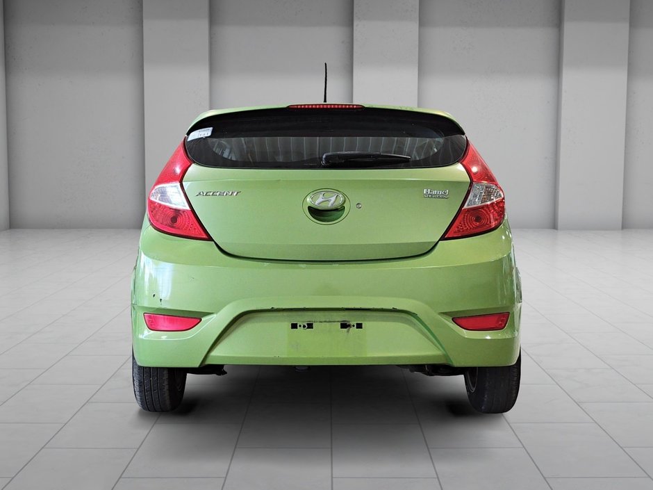 Hyundai Accent GL AIR CLIMATISE BLUETOOTH SIEGES CHAUFFANTS 2013-5