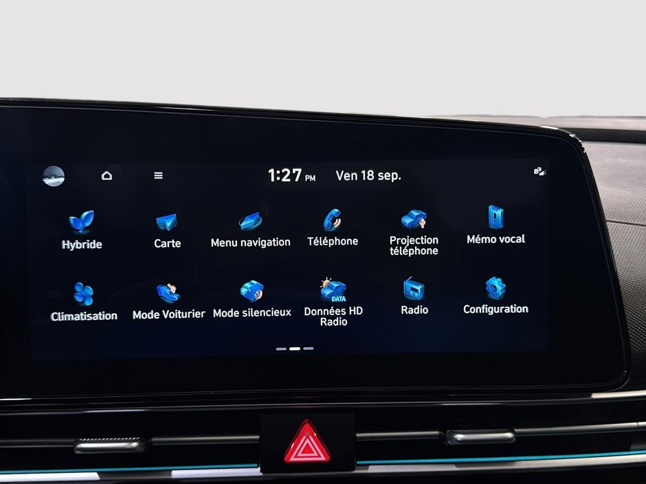 Hyundai Elantra Hybrid LUXURY TOIT OUVRANT GPS CARPLAY CUIR CHAUFFANTS 2024-27