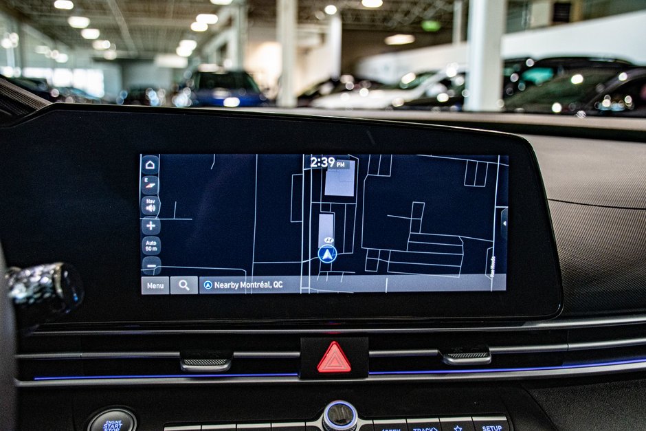 Hyundai Elantra Hybrid LUXURY TOIT OUVRANT NAVIGATION SIEGES CHAUFFANTS 2025-23