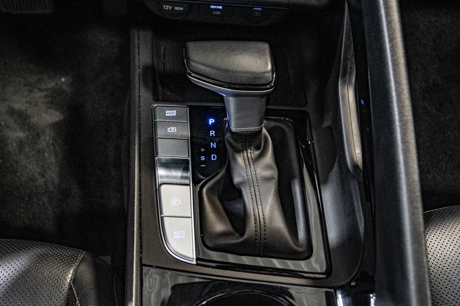 Hyundai Elantra Hybrid LUXURY TOIT OUVRANT NAVIGATION SIEGES CHAUFFANTS 2025-30