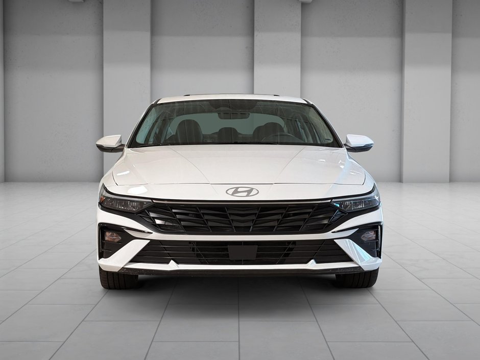 2025 Hyundai Elantra Hybrid LUXURY TOIT OUVRANT GPS SIEGES CHAUFFANTS BOSE-1