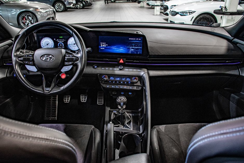 Hyundai Elantra N 276 HP TOIT NAVI BOSE CARPLAY CUIR/ALCANTARA 2023-4