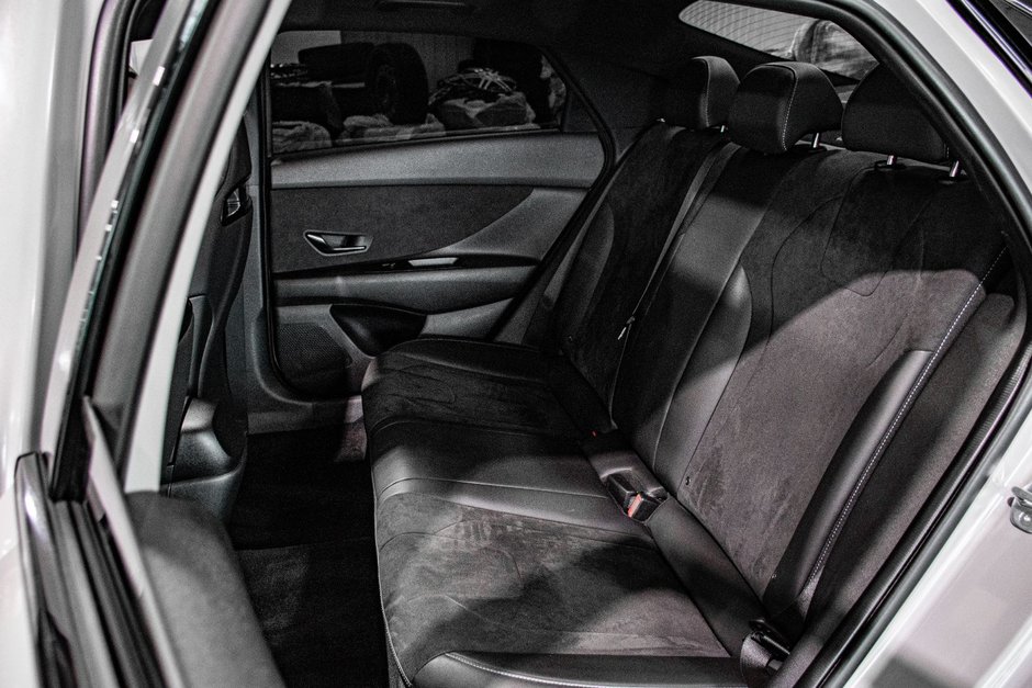 Hyundai Elantra N 276 HP TOIT NAVI BOSE CARPLAY CUIR/ALCANTARA 2023-22