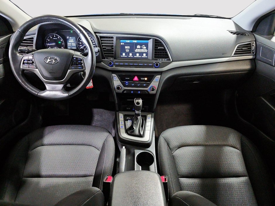 Hyundai Elantra GL CARPLAY CAM VOLANT ET SIEGES CHAUFFANTS 2018-14