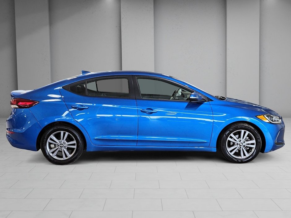 Hyundai Elantra GL CARPLAY CAM VOLANT ET SIEGES CHAUFFANTS 2018-9
