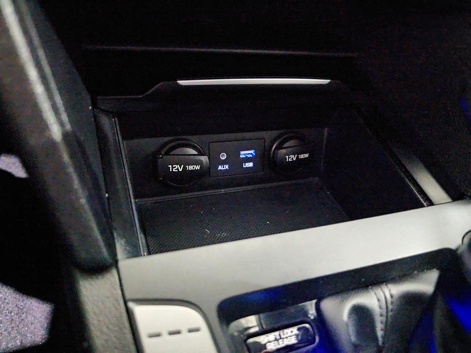 Hyundai Elantra GL CARPLAY CAM VOLANT ET SIEGES CHAUFFANTS 2018-24