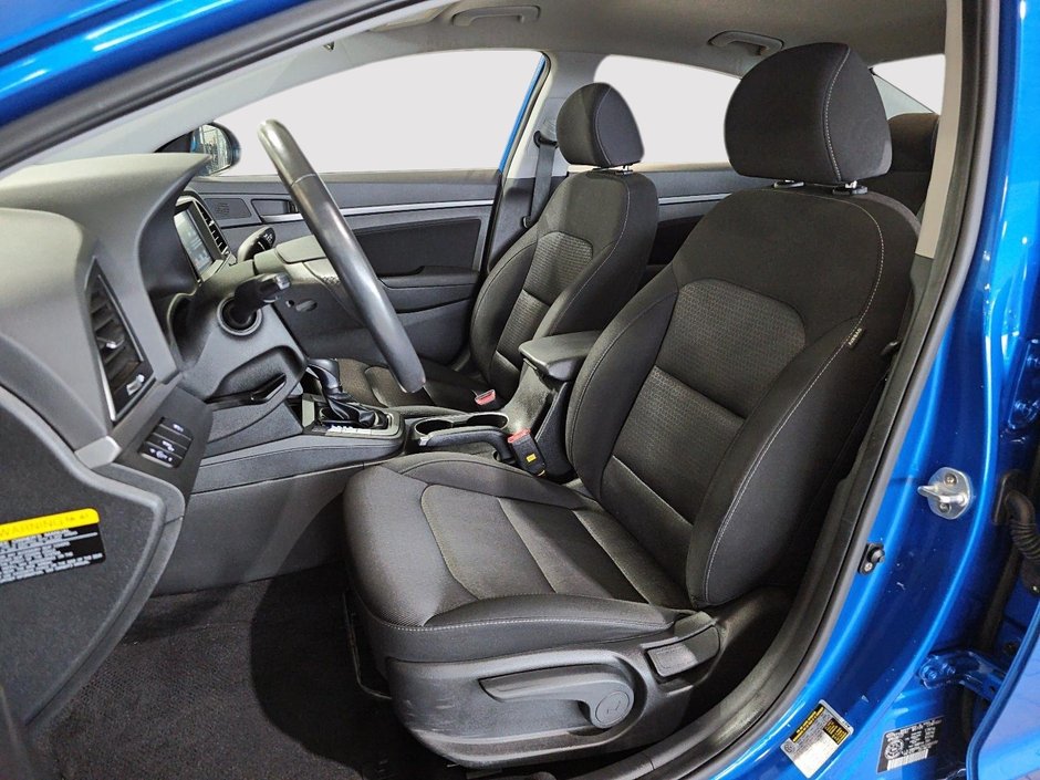 Hyundai Elantra GL CARPLAY CAM VOLANT ET SIEGES CHAUFFANTS 2018-12